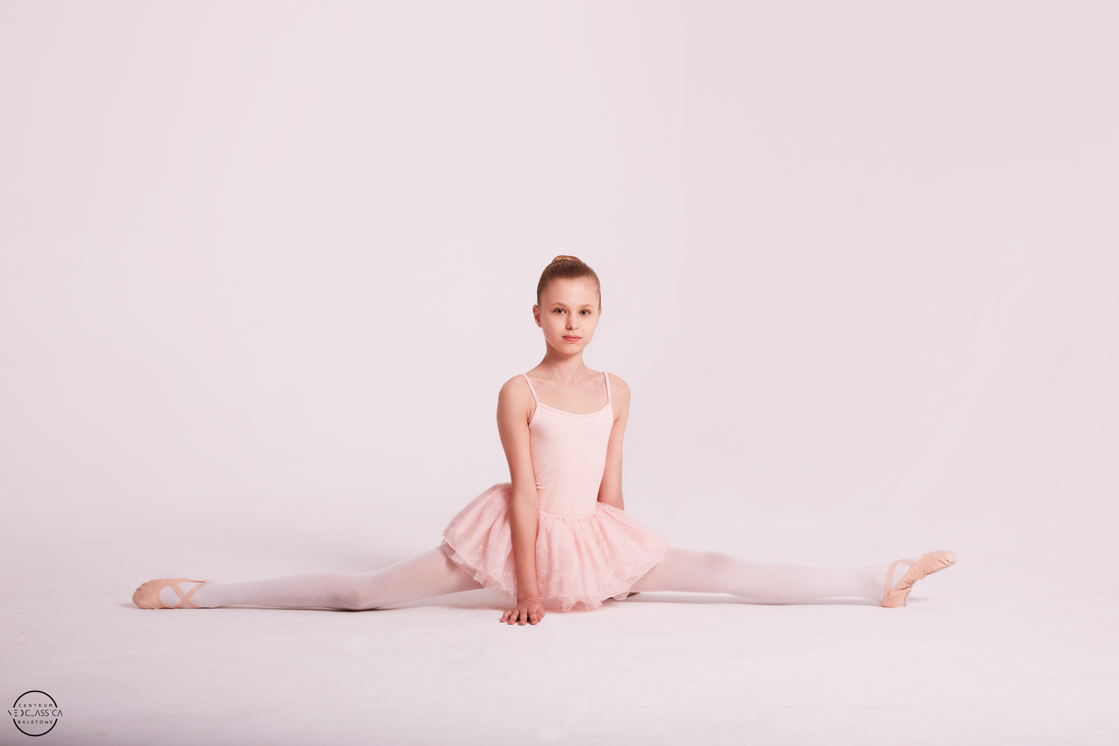 Neoclassiaca Q8A1595 color